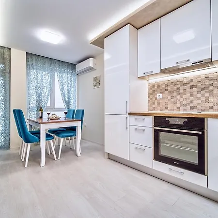 Apartamento S Varna